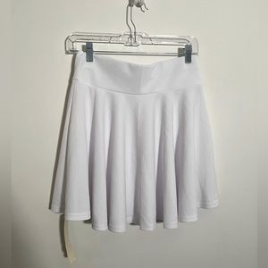 Casual White Stretchy Skater Skirt, Size M